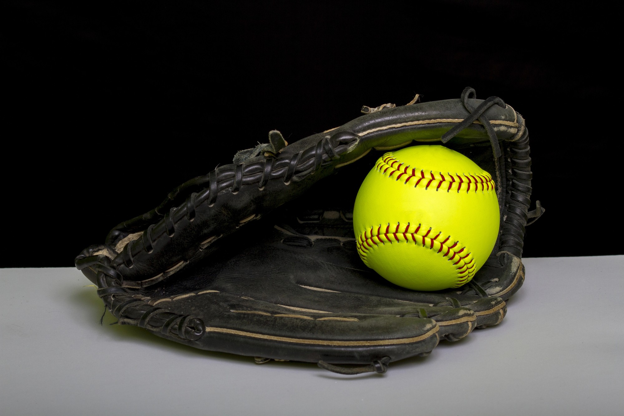SGS - how to break in a softball glove 1.jpg