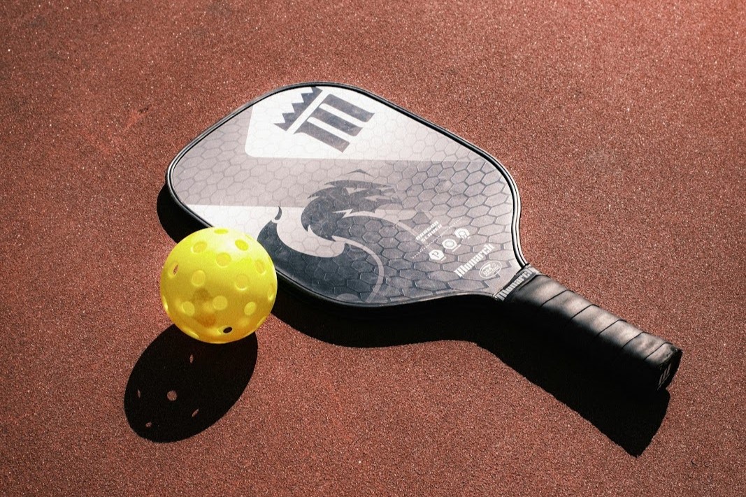 How to Regrip Perfectly for Peak Pickleball Play 1.jpg