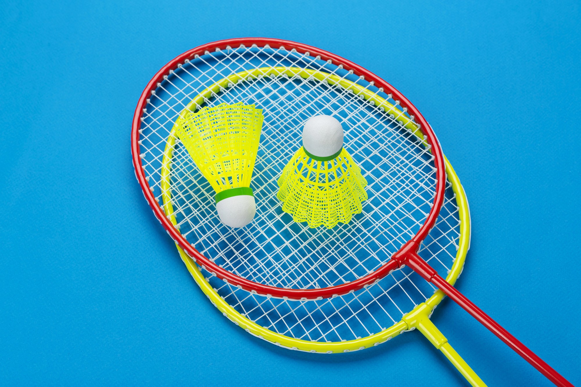 SGS - how to choose the right badminton racket 2.jpg